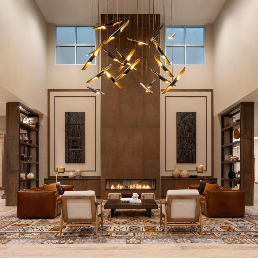 Delta Hotels By Marriott Wichita Falls Convention Center Eksteriør billede