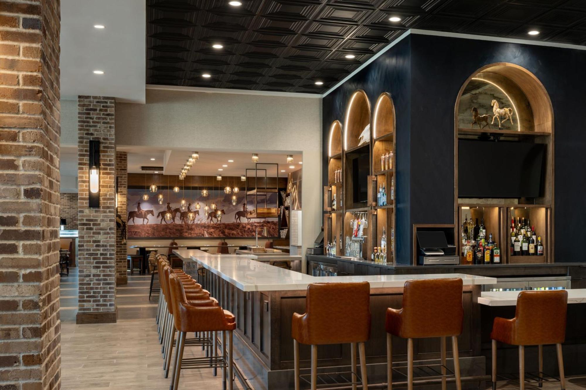 Delta Hotels By Marriott Wichita Falls Convention Center Eksteriør billede
