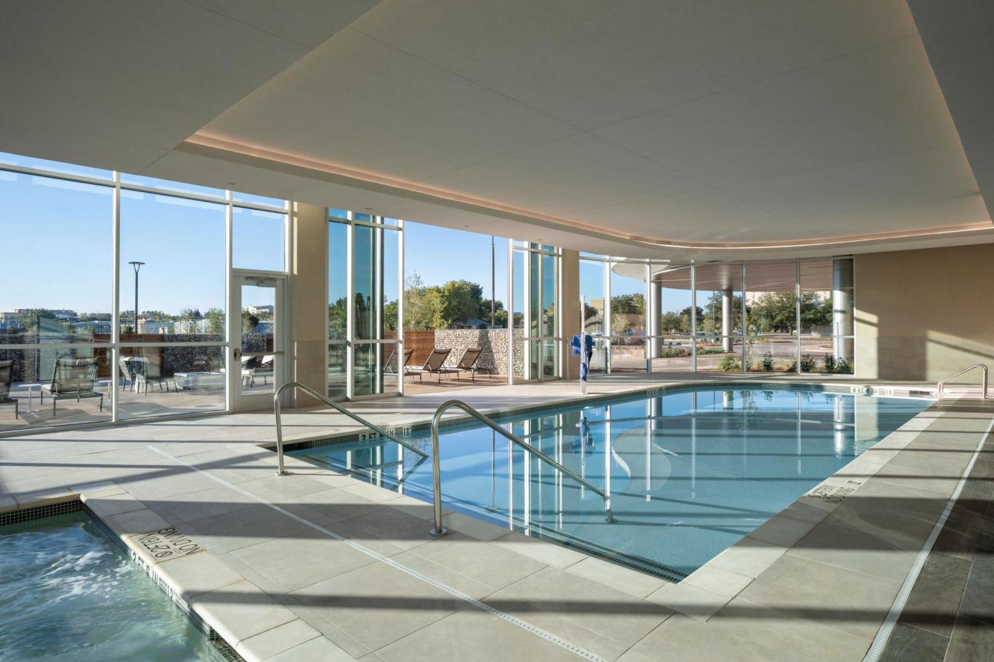 Delta Hotels By Marriott Wichita Falls Convention Center Eksteriør billede