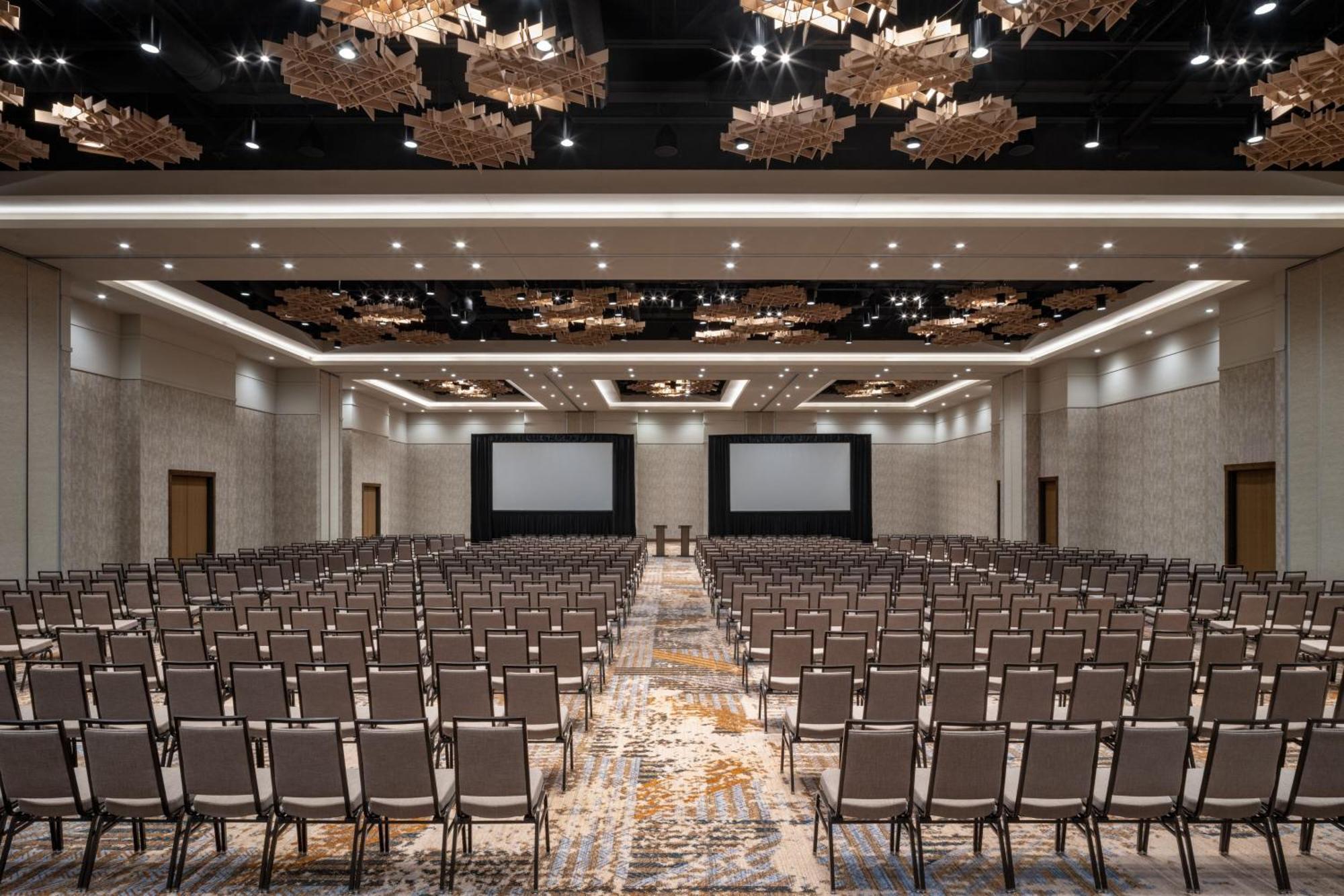 Delta Hotels By Marriott Wichita Falls Convention Center Eksteriør billede
