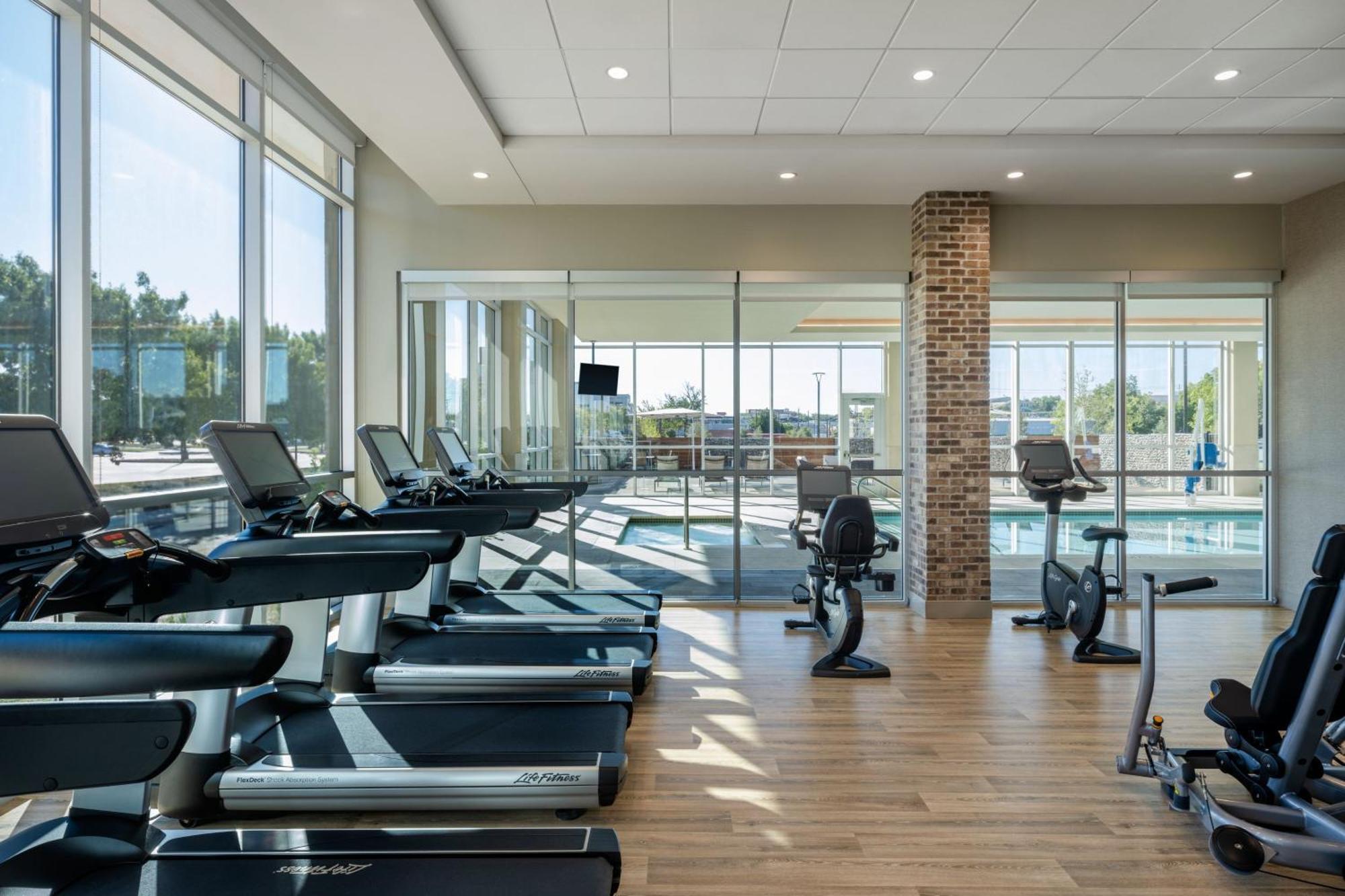 Delta Hotels By Marriott Wichita Falls Convention Center Eksteriør billede